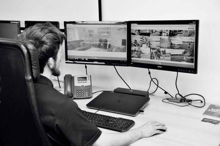 モニター 4 web design 4009349 1280